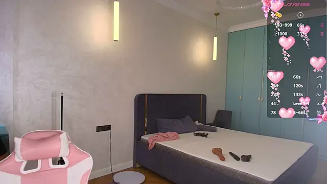 millaa bella online show from 04-27-26, 06:06