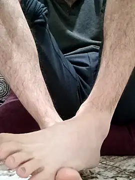 Snapshot of Erkegin001 chatting on 03-06-26, 05:20 Erkegin001 online show from 03-06-26, 05:20