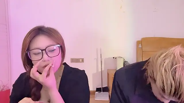 SM JIAJIA ZL online show from 04-30-26, 10:25