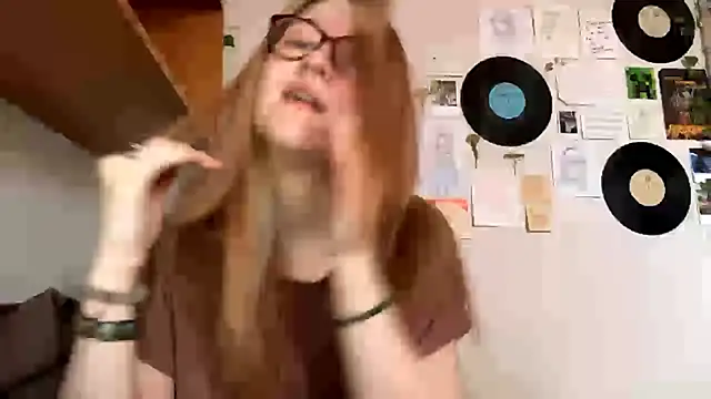 LaureenVielma online show from 04-28-26, 11:26