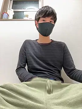 Snapshot of mumin08 chatting on 03-25-26, 02:45 mumin08 online show from 03-25-26, 02:45