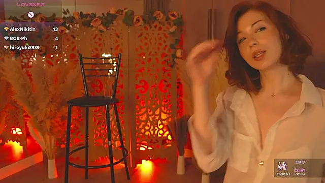 VivanWestwood online show from 04-18-26, 07:58