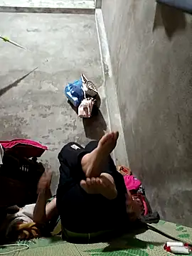 Ami-su online show from 02-22-26, 06:24