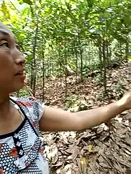 Ami-su online show from 04-28-26, 05:23