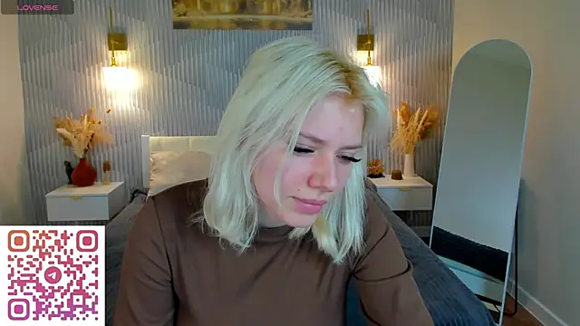 Kate Krose online show from 04-15-26, 09:16