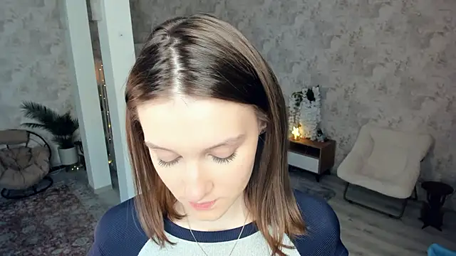 LianneBynon online show from 02-23-26, 08:44