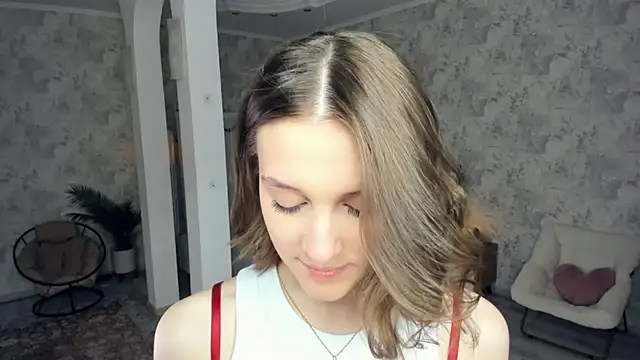 LianneBynon online show from 04-27-26, 08:45