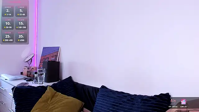 miabellee  online show from 04-16-26, 09:43