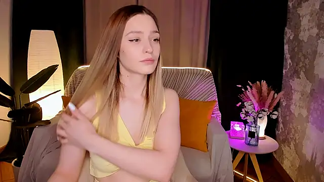 cherrykississ online show from 02-13-26, 08:43