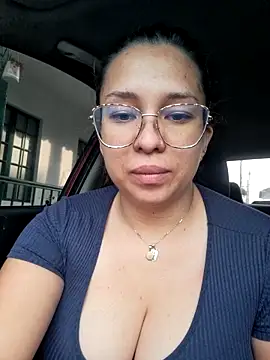 ISABELLA-24  online show from 03-05-26, 12:23