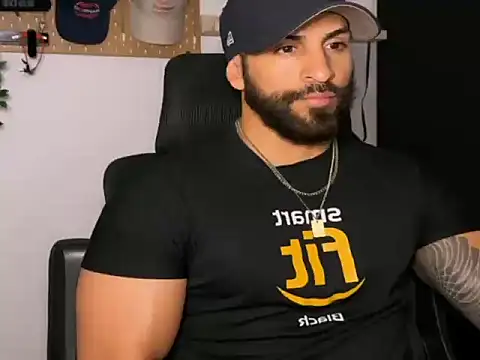 SamDornan51 online show from 02-04-26, 12:38