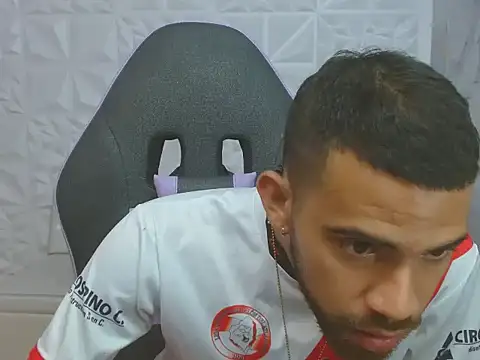 Snapshot of chacorta_ chatting on 03-10-26, 12:54 chacorta online show from 03-10-26, 12:54