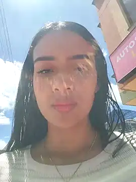 Snapshot of cynliu chatting on 05-15-26, 04:03 cynliu online show from 05-15-26, 04:03