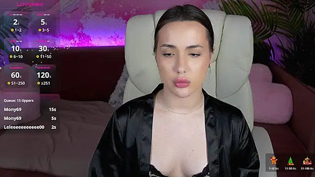 OliviaMoore  online show from 03-04-26, 06:58