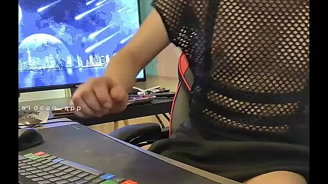 LovelyMeli online show from 02-24-26, 02:04