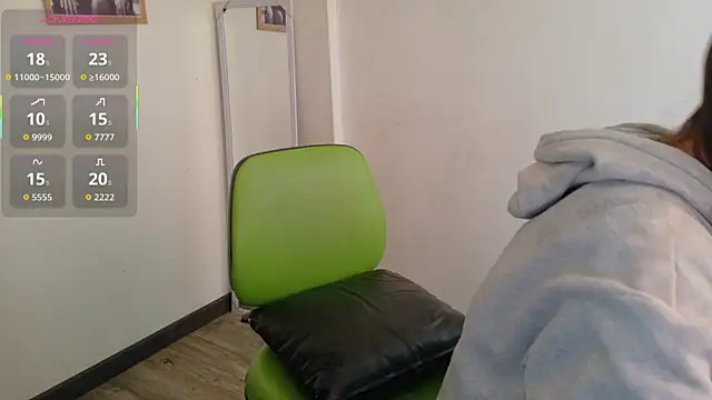 PaulaSantanaOf online show from 02-21-26, 05:25