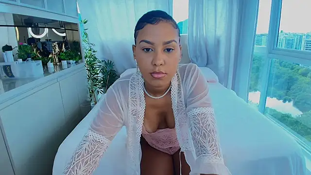 Susan Backer online show from 02-04-26, 11:38