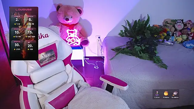 lika little0 online show from 02-07-26, 01:09