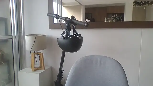 Amanda Rossi online show from 04-08-26, 10:10