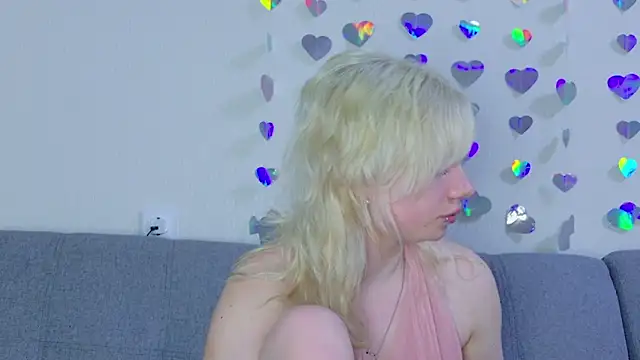 Snapshot of BladeSonya chatting on 03-08-26, 09:07 BladeSonya online show from 03-08-26, 09:07