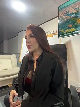 Sweet bellaa  online show from 04-25-26, 04:26