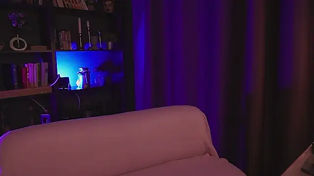 vanessaparadiza online show from 03-18-26, 01:47