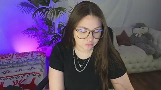 Snapshot of vanessaparadiza chatting on 06-10-26, 01:21 vanessaparadiza online show from 06-10-26, 01:21