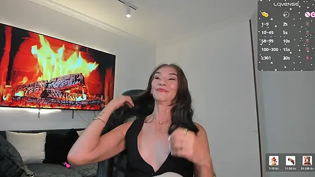 Emma Mendozaa online show from 07-29-26, 11:30
