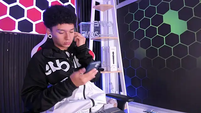 David Banks  online show from 04-09-26, 12:32