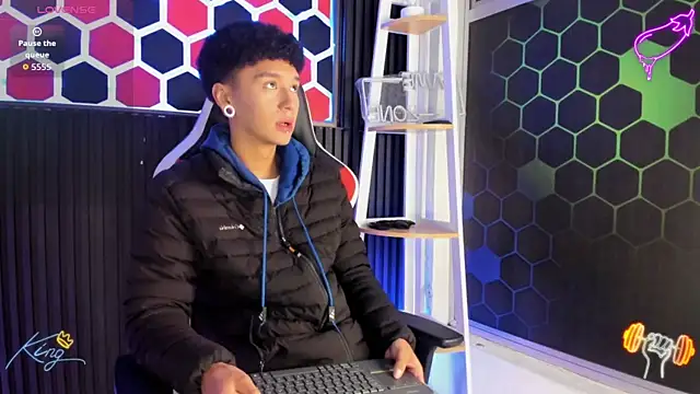 David Banks  online show from 04-20-26, 12:30