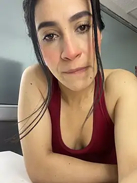 Snapshot of Lia_Nova chatting on 02-13-26, 01:40 Lia Nova online show from 02-13-26, 01:40