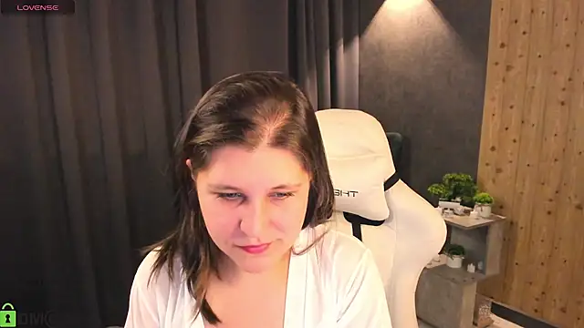 helenahoff online show from 03-12-26, 03:56