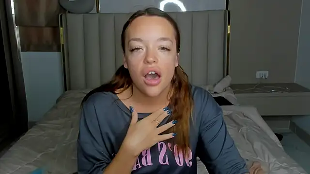 stellaa quenn online show from 04-27-26, 12:08