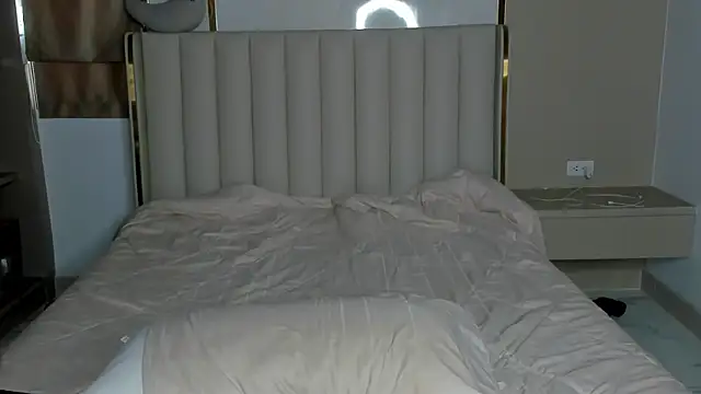 stellaa quenn online show from 04-30-26, 12:17