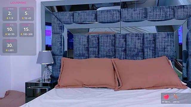 Samantha Mont online show from 03-30-26, 03:02