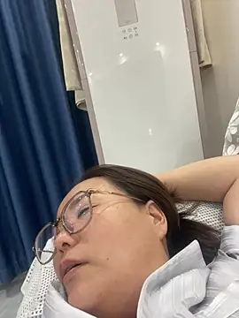 Youyou 12 online show from 02-09-26, 01:26