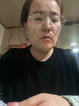 Youyou 12 online show from 02-19-26, 09:38