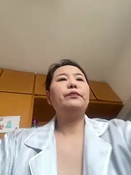 Snapshot of Youyou_12 chatting on 03-23-26, 12:14 Youyou 12 online show from 03-23-26, 12:14