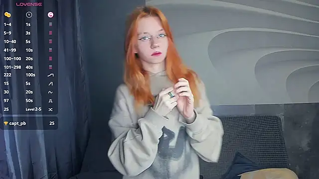 Snapshot of TarynPalek chatting on 06-04-26, 07:47 TarynPalek online show from 06-04-26, 07:47