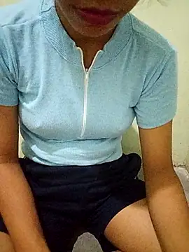 Snapshot of Dreem_love chatting on 04-02-26, 06:49 Dreem love online show from 04-02-26, 06:49
