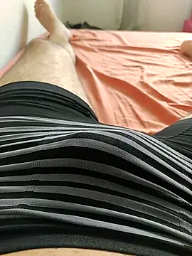 Snapshot of putopau15 chatting on 02-25-26, 12:48 putopau15 online show from 02-25-26, 12:48