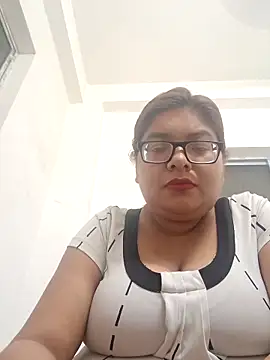 Snapshot of Elie_Hallway chatting on 03-11-26, 06:47 Elie Hallway online show from 03-11-26, 06:47