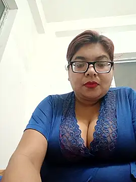 Snapshot of Elie_Hallway chatting on 03-12-26, 06:25 Elie Hallway online show from 03-12-26, 06:25