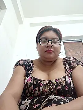 Elie Hallway online show from 03-28-26, 08:03