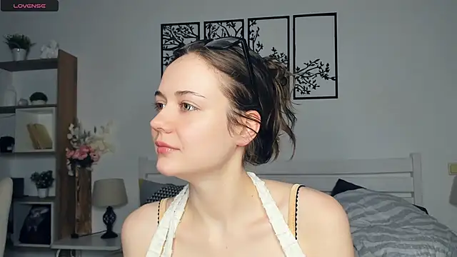 MalvinaTrafford online show from 02-14-26, 08:27