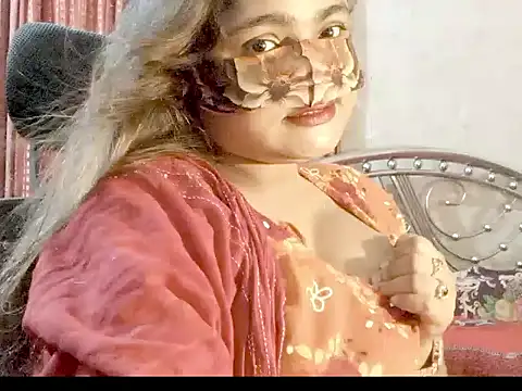 Snapshot of Nusrat_Faria chatting on 06-16-26, 09:06 Nusrat Faria online show from 06-16-26, 09:06