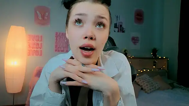 Snapshot of Vexnexe chatting on 02-03-26, 06:40 Vexnexe online show from 02-03-26, 06:40