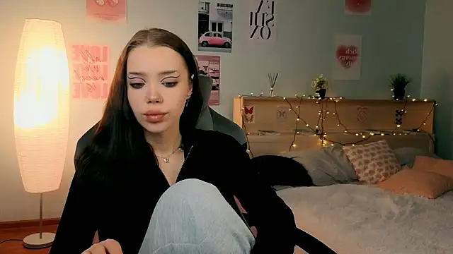 Snapshot of Vexnexe chatting on 03-12-26, 07:09 Vexnexe online show from 03-12-26, 07:09