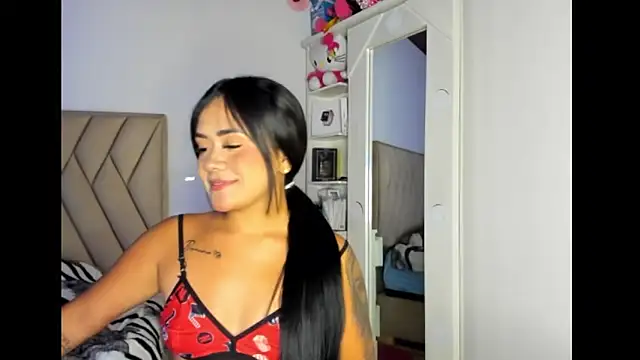 Snapshot of _Cute_gabyyy chatting on 04-15-26, 09:37 Cute gabyyy online show from 04-15-26, 09:37