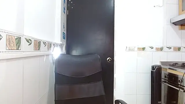 Snapshot of milady_mc chatting on 03-12-26, 06:58 milady mc online show from 03-12-26, 06:58